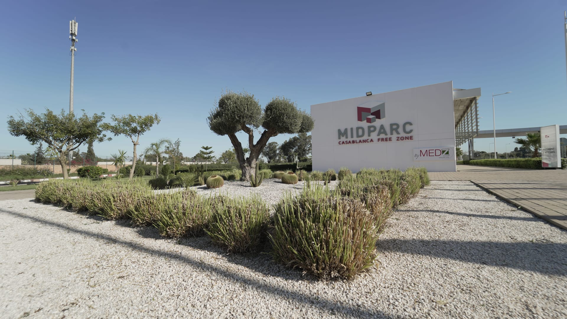 Midparc downsize.jpg