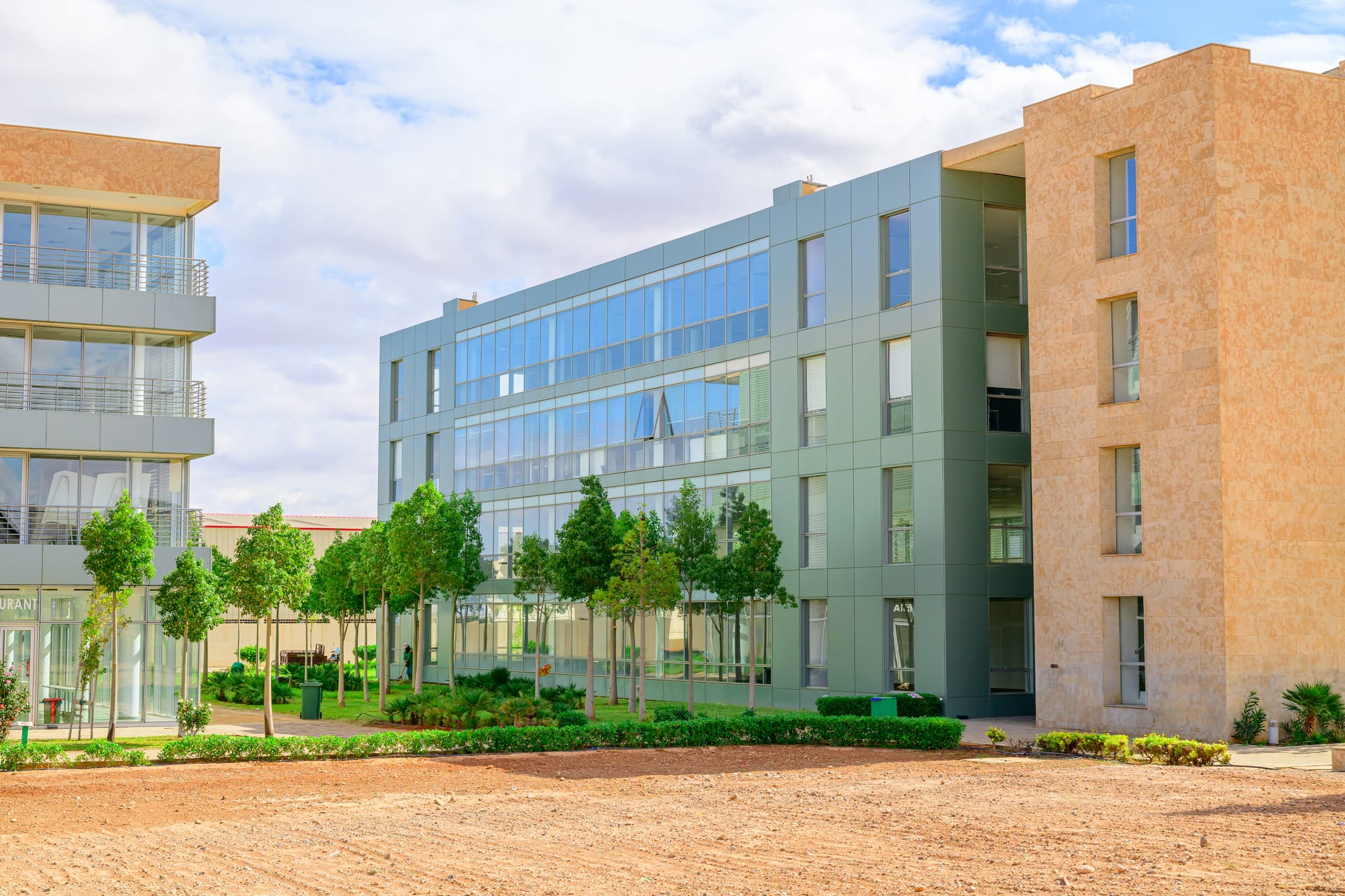 Technopole CHU Oujda shore28.jpg